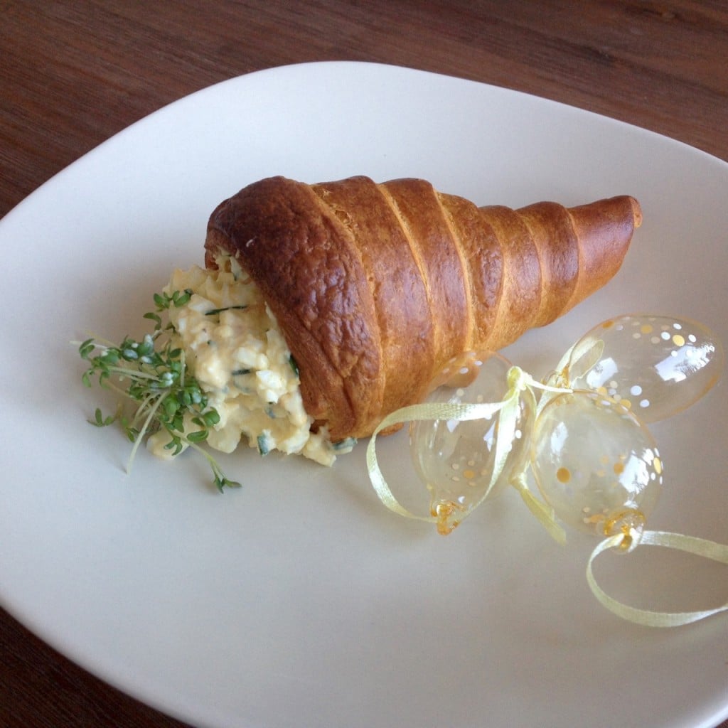 Recepten met croissantdeeg: Wortel van croissantdeeg met verse eiersalade