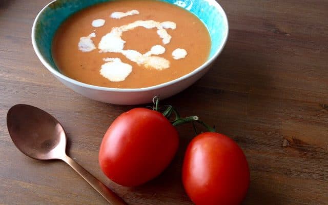 Verse tomatensoep met ballen