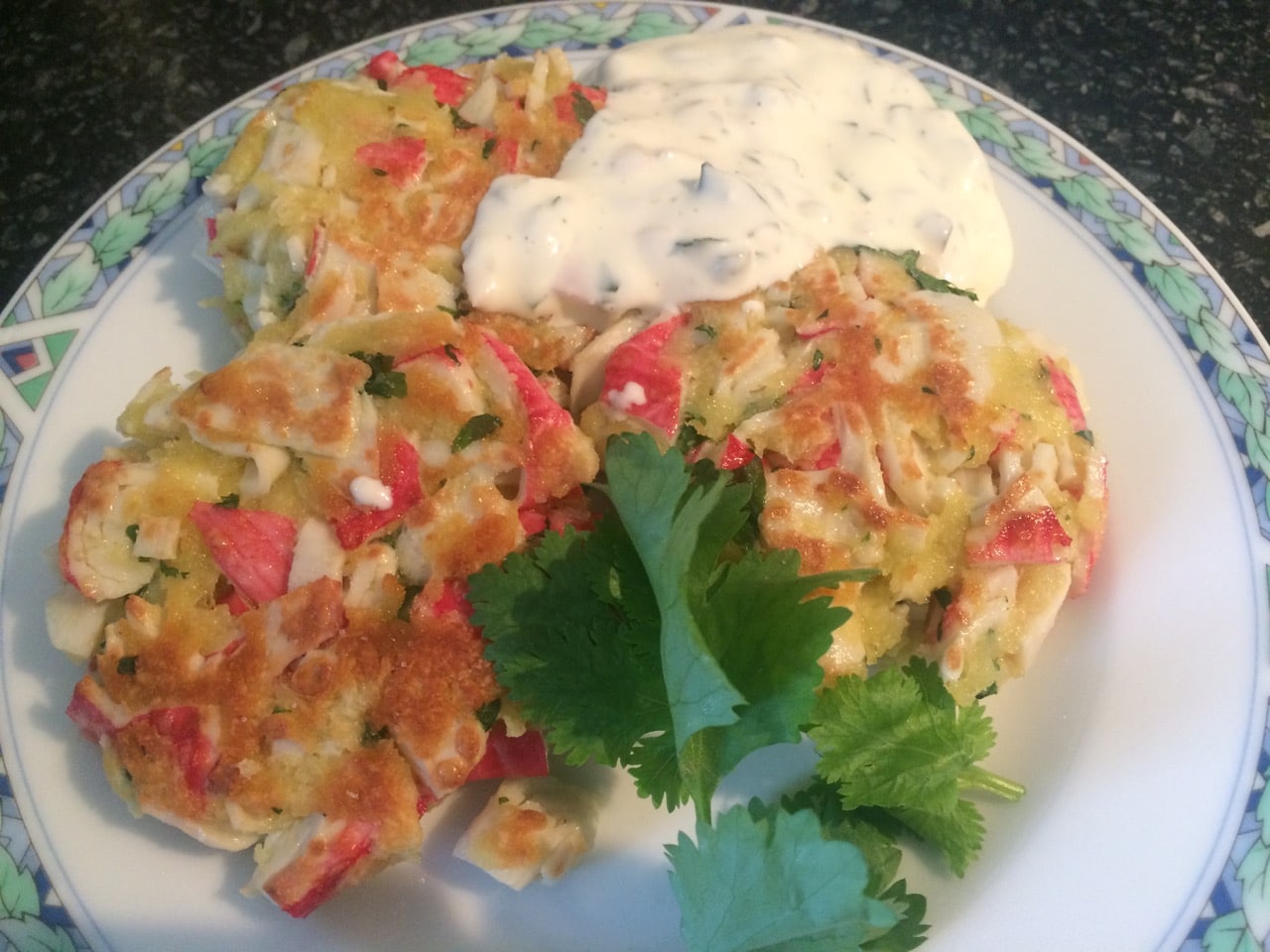 crabcakes met remouladesaus