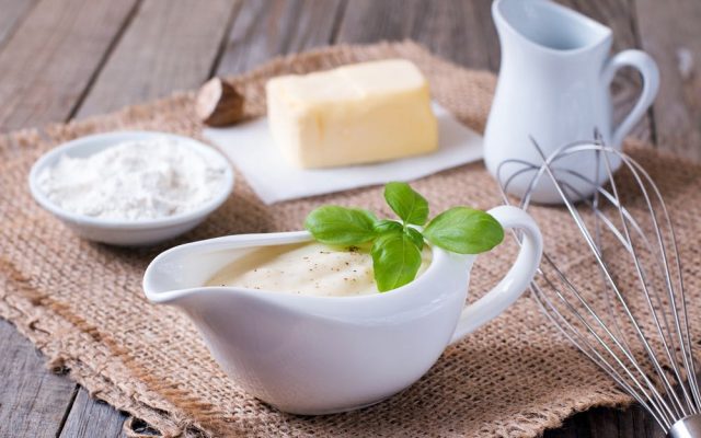 bechamelsaus (via Shutterstock)