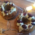 mini tulbandcake met cranberry en pistache