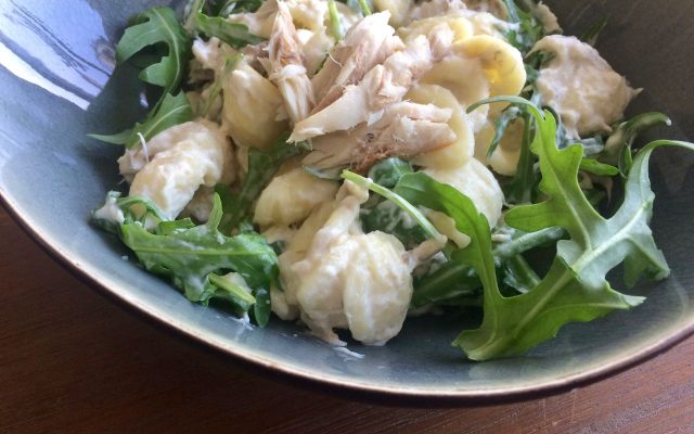 orechietti pasta met makreel en rucola