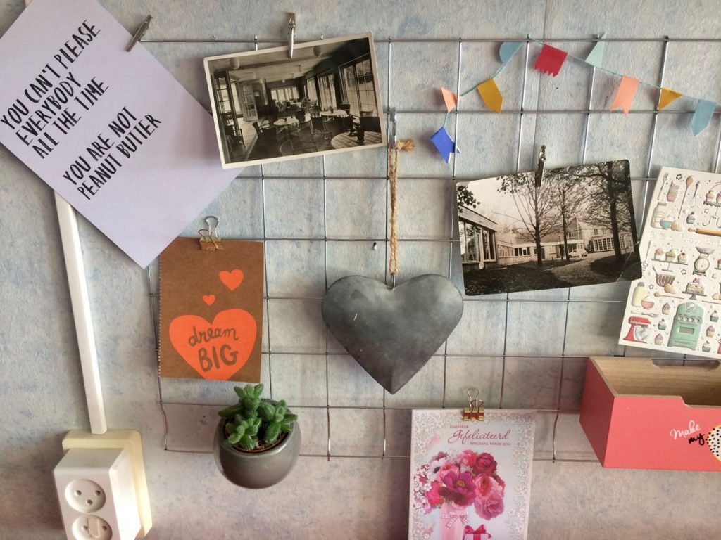 DIY kaartenrek of showrek