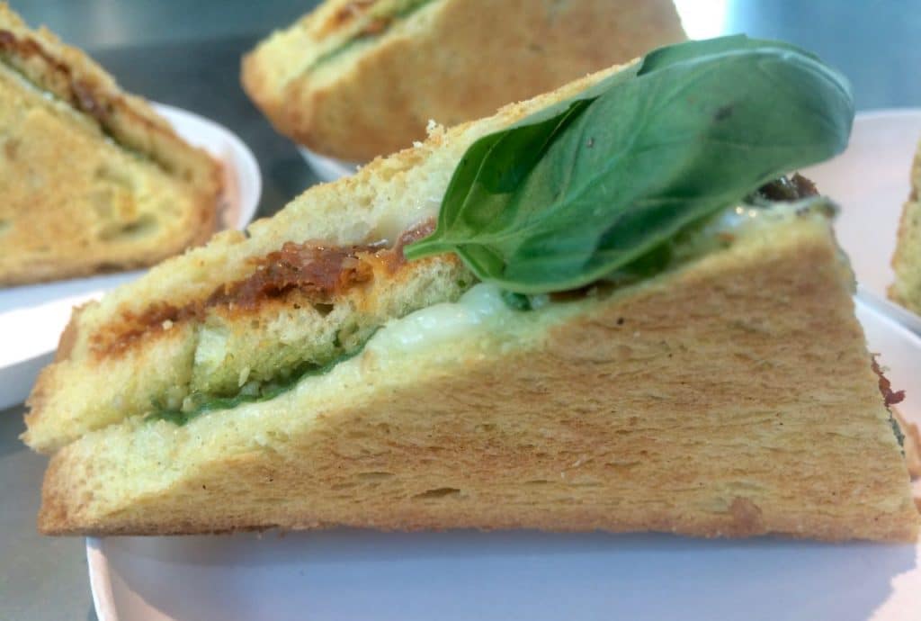 Hofhouse: toastable