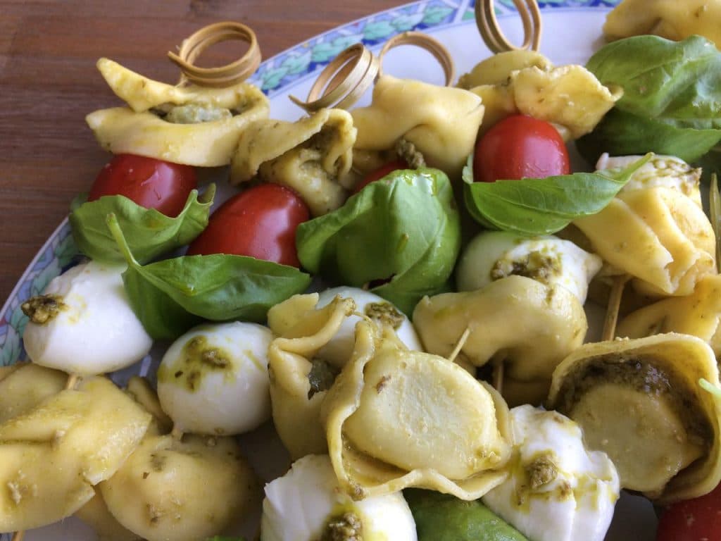 Pastasalade spiesjes Caprese