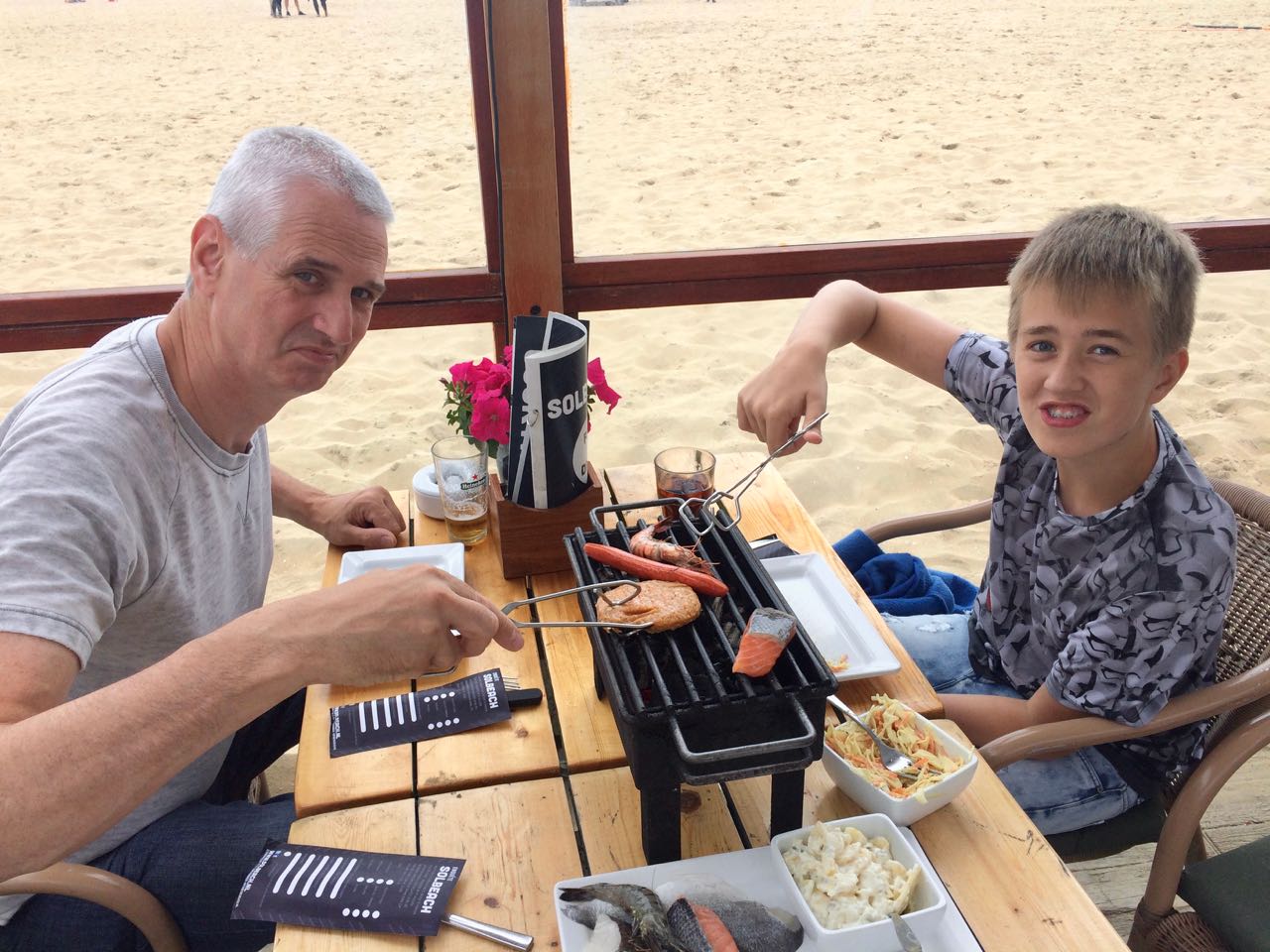 Barbecuediner bij Solbeach