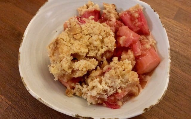 Rabarber crumble