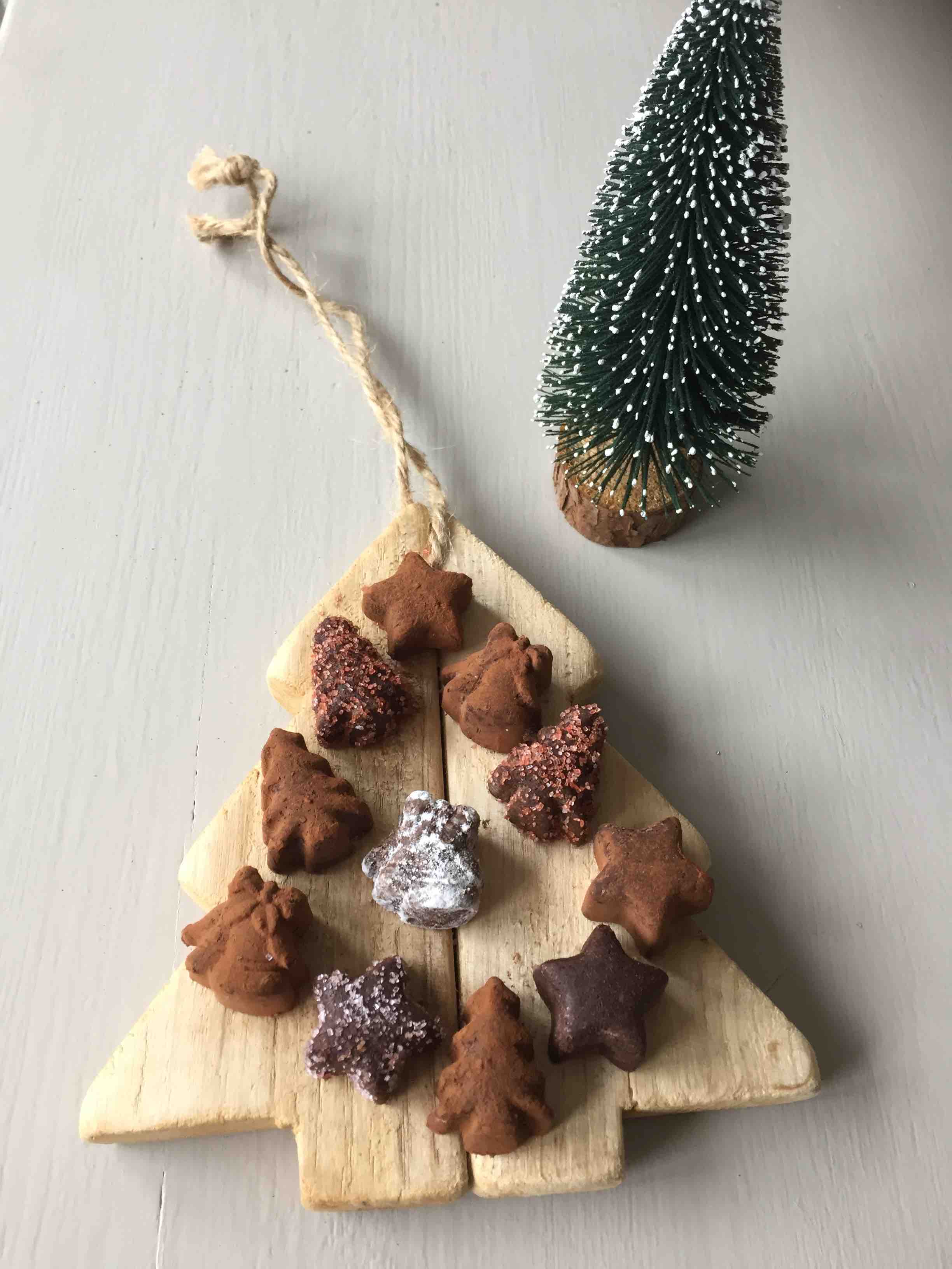 zelf kerstchocolaatjes maken