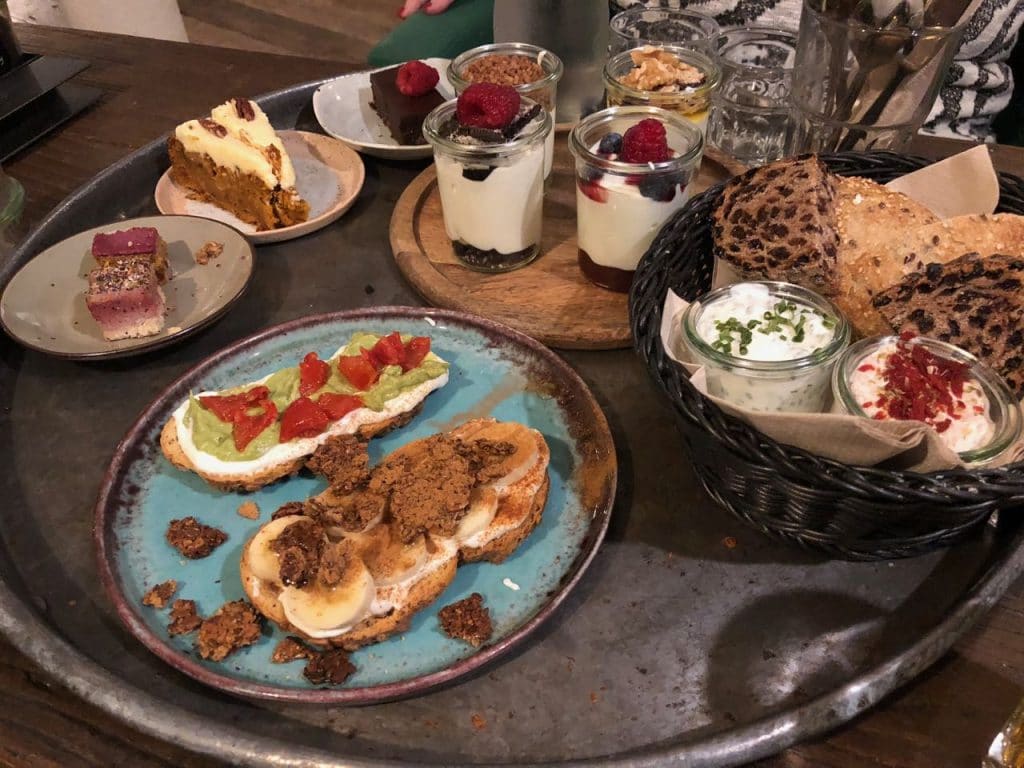 High tea bij Yoghurt Barn