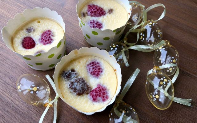 mini cheesecake met frambozen