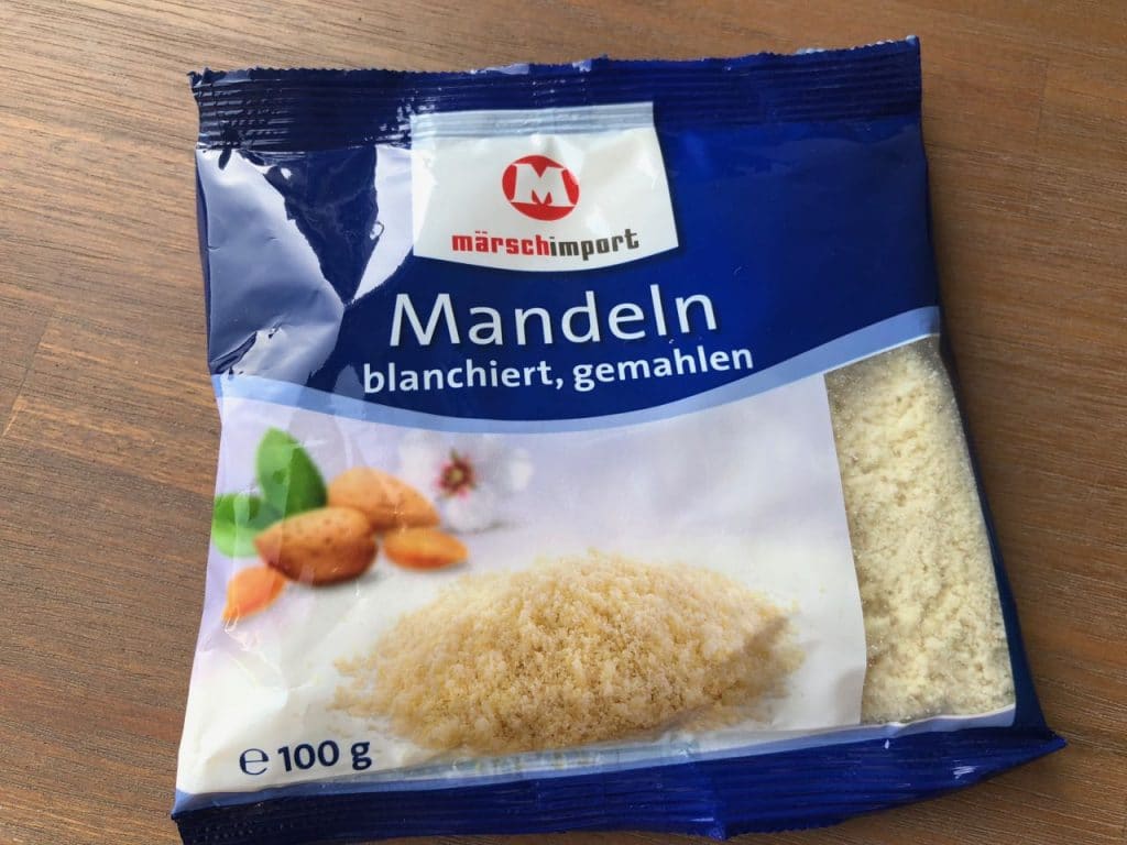 winkelen in Duitsland: amandelmeel