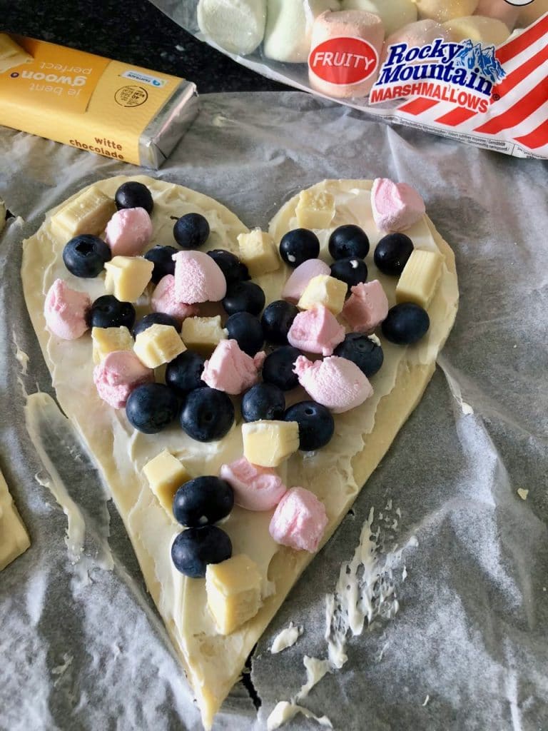 Zoete hartjes pizza
