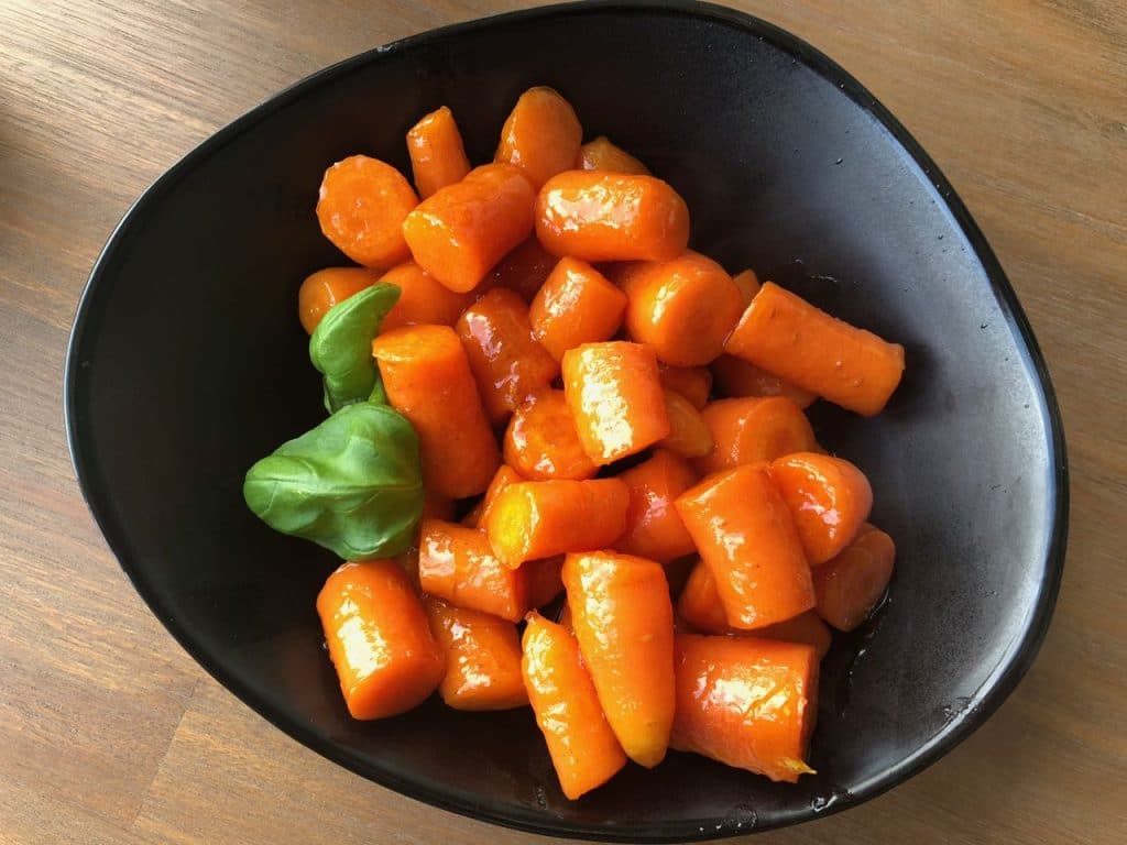 Gekarameliseerde wortelen