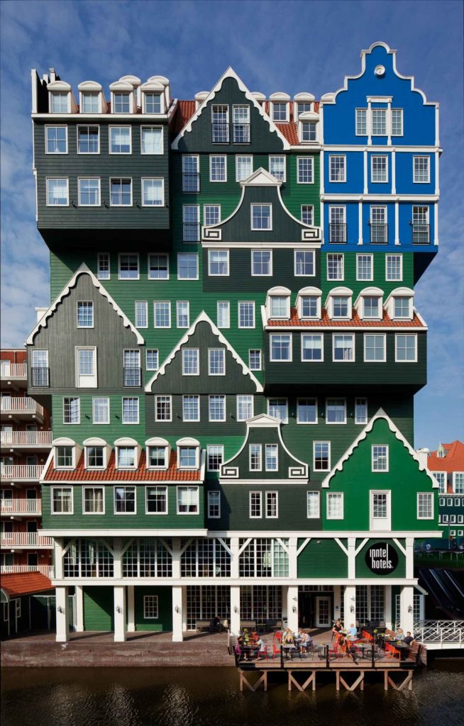Het blauwe huis van monet -gevel intell