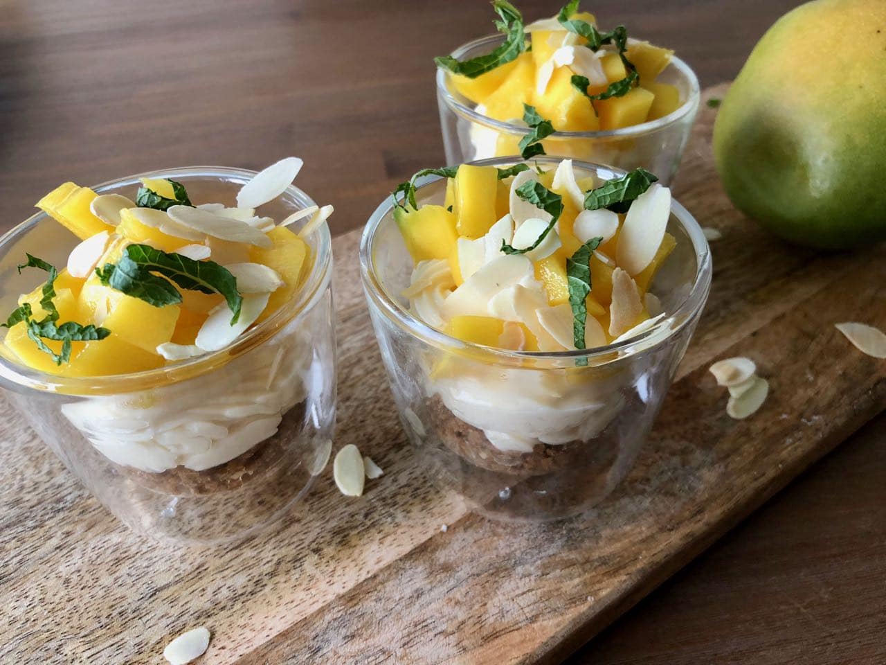 lemoncurdmousse met mango