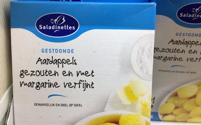 Nutteloze pakjes en zakjes - aardappelen met margarine