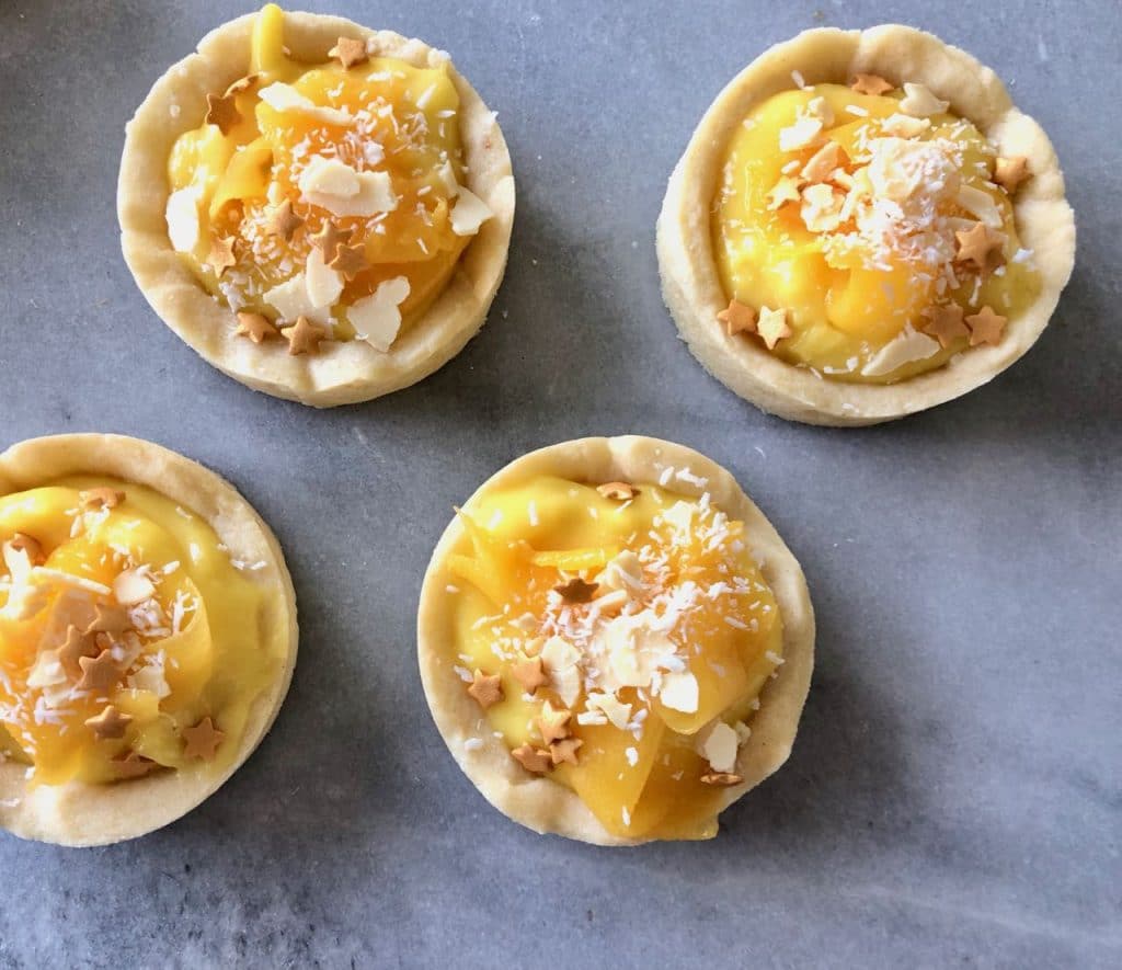 tartelettes met mango en kokos