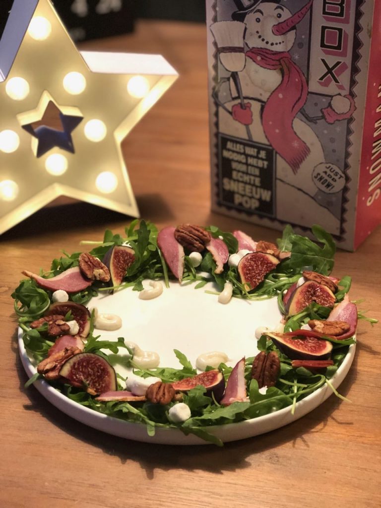 salade met gerookte eendenborst en vijgen
