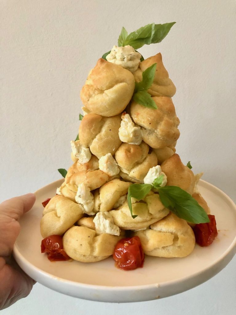 Croquembouche Caprese