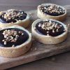 tartelettes met chocolade en karamel