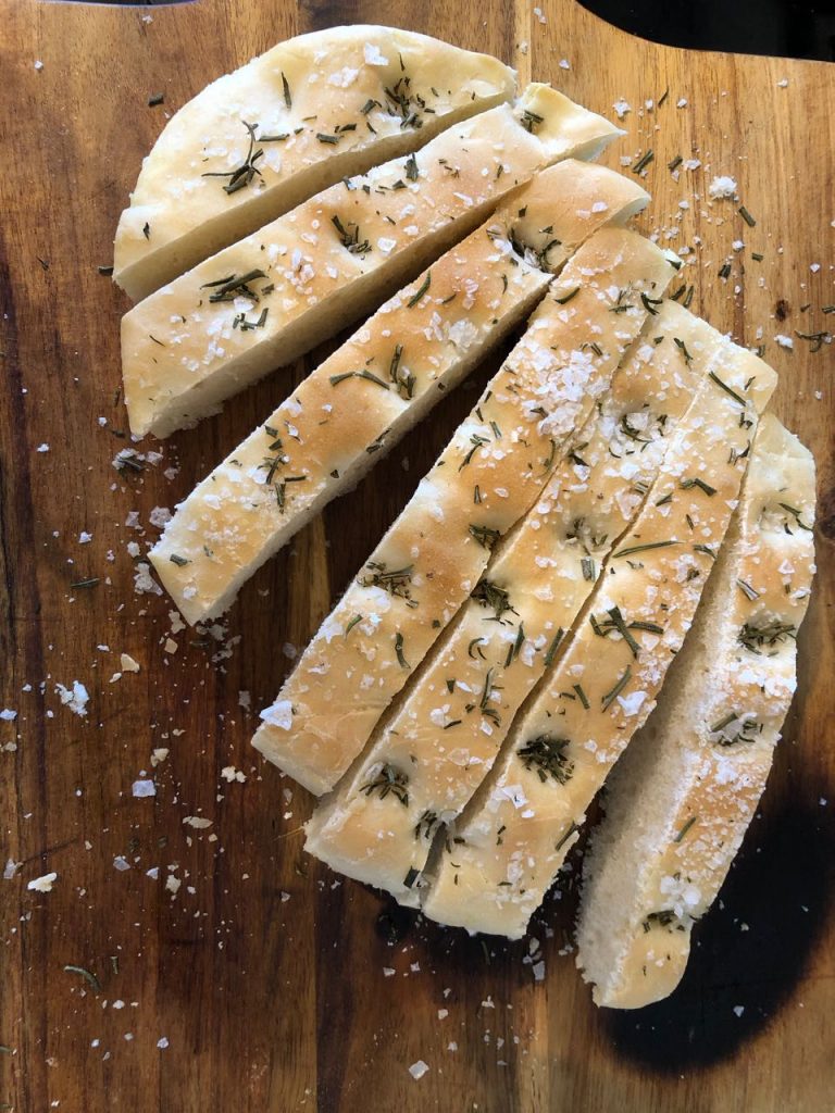 focaccia rozemarijn zeezout
