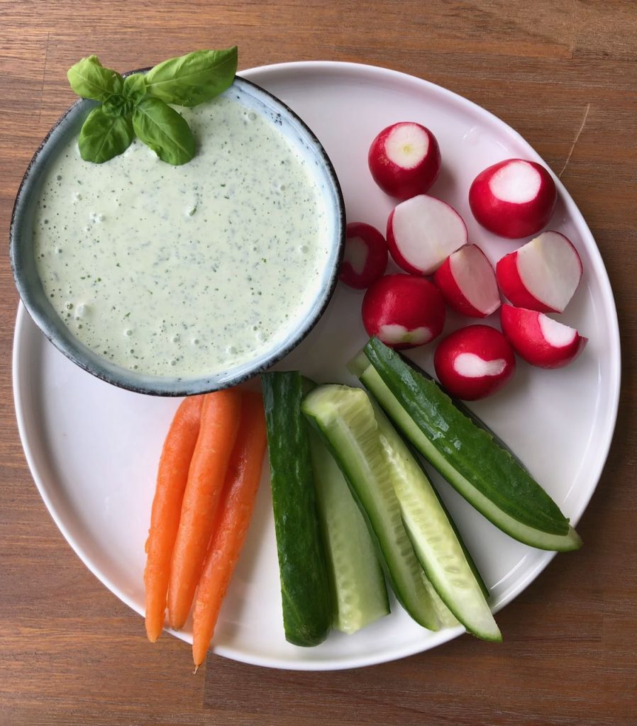 smeersels en dips: basilicummayonaise