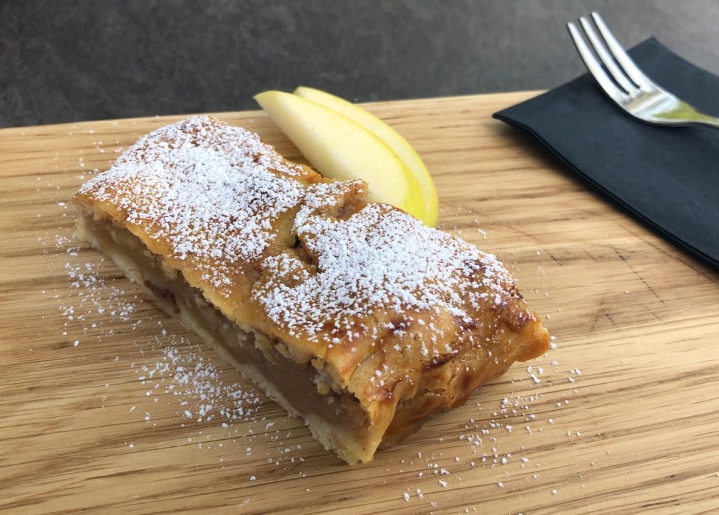 Apfelstrudel