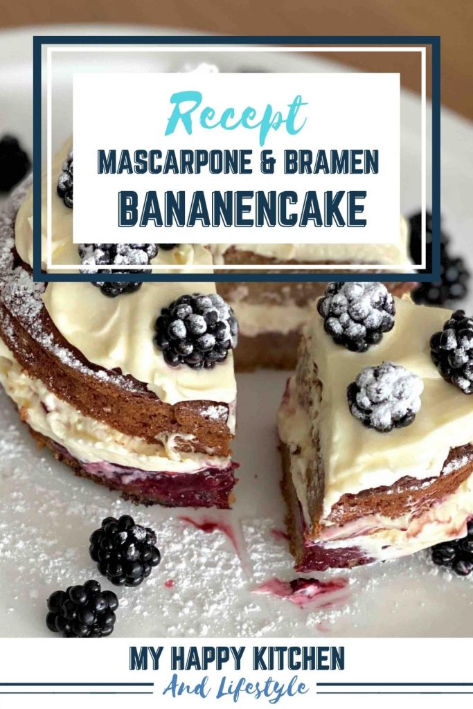Pinterest pin Bananencake met mascarponeroom en bramen