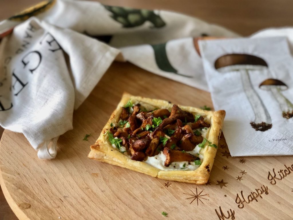 mini plaattaartje met cantharellen