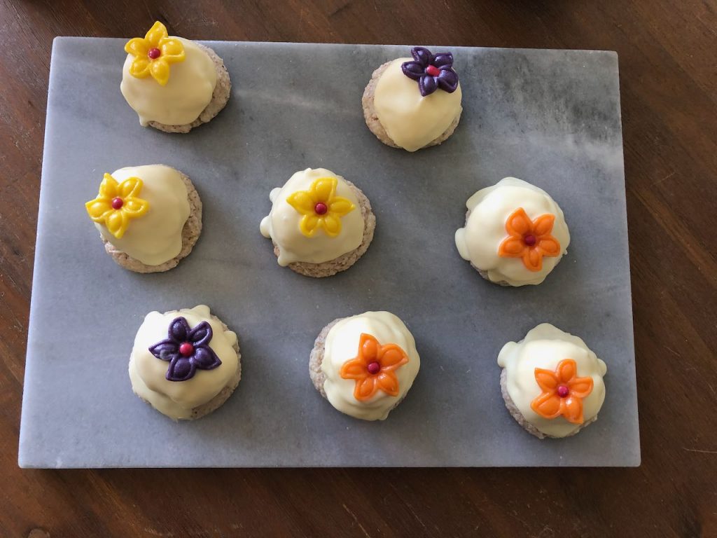 petit fours maken