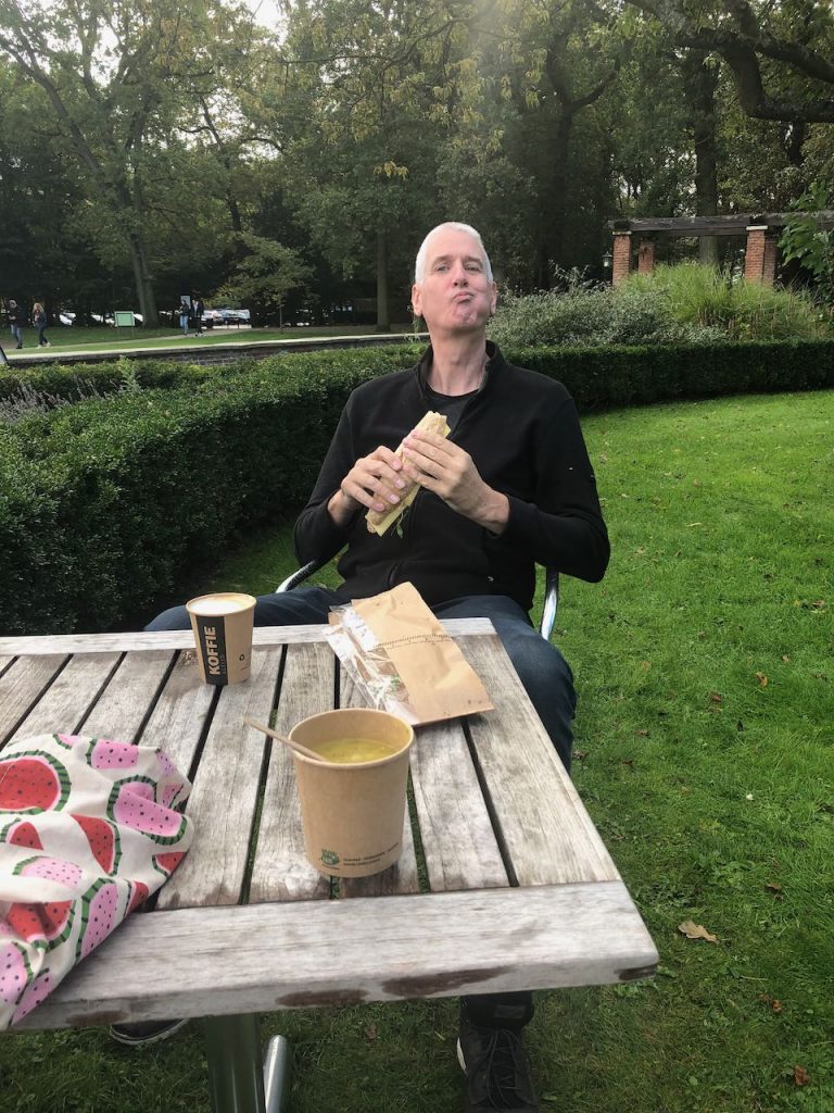 terras bij Voorlinden