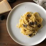 linguini met verse zwarte truffel