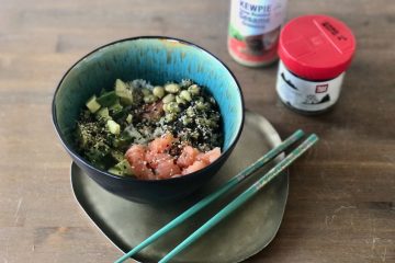 pokebowl met zalm en avocado