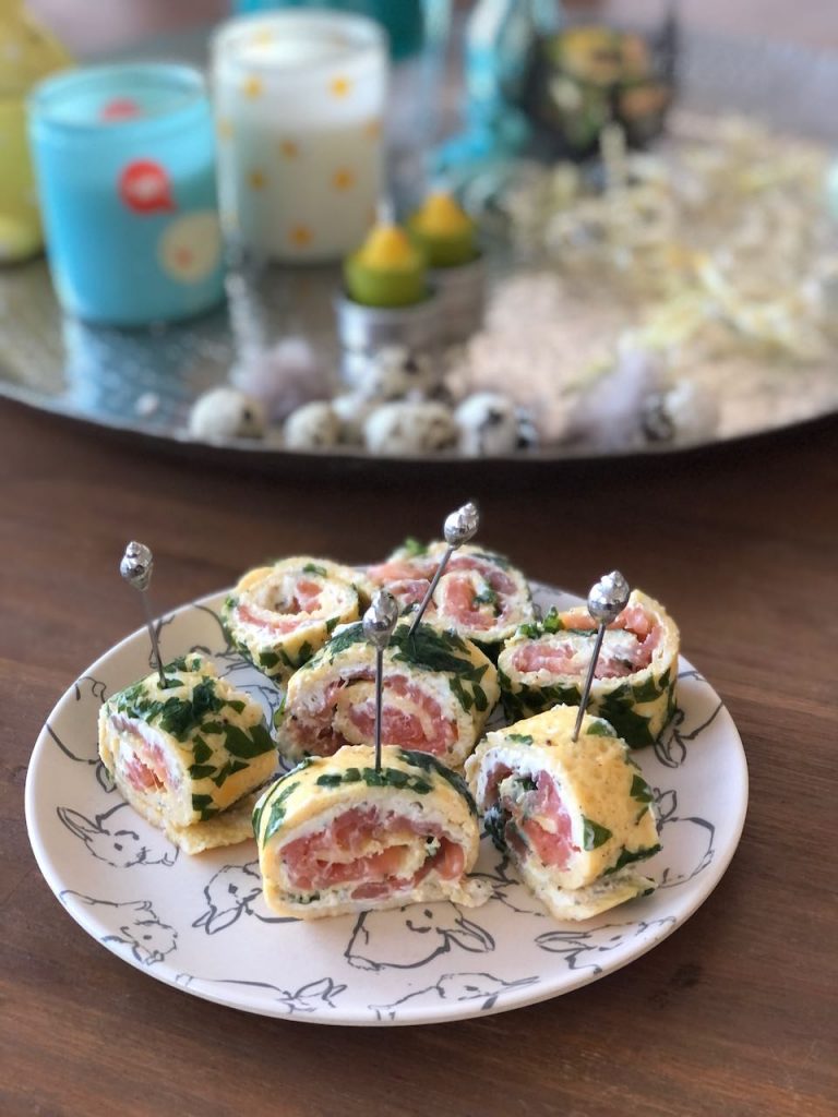 Omeletrol met kruidenroomkaas en zalm