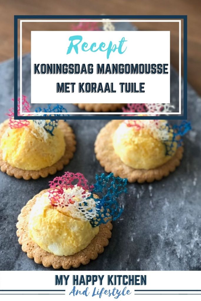 Koningsdag mangomousse met koraal tuile