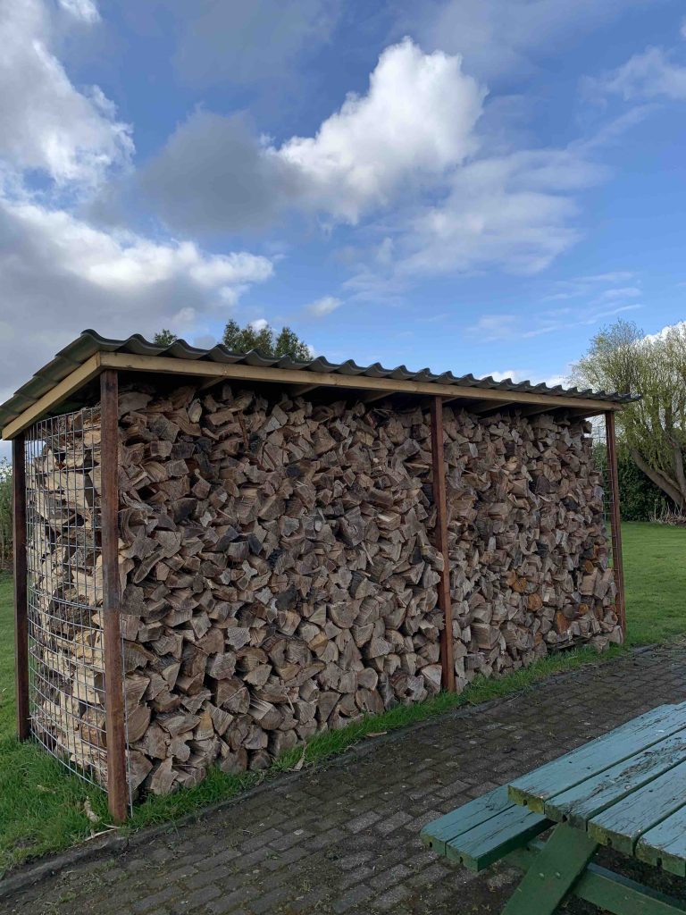 hout voor de deur