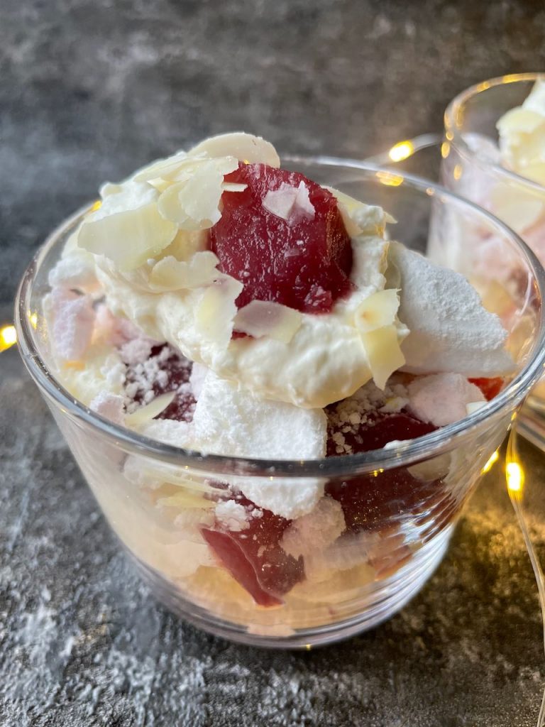 Eton mess met stoofperen
