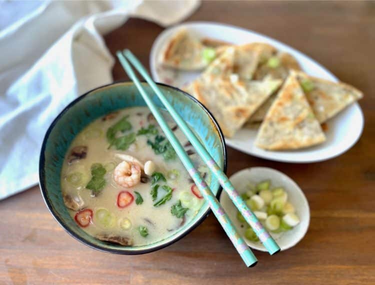 Tom Kha kung