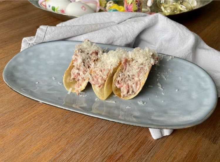 crispy mini taco met beef