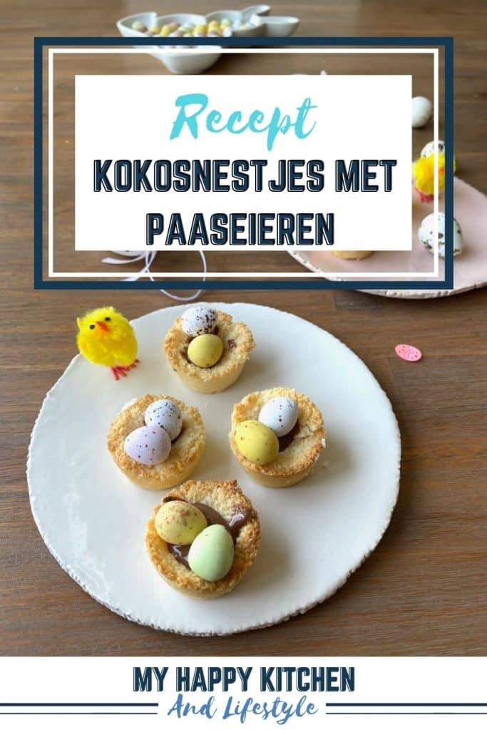 Kokosnestjes met paaseieren