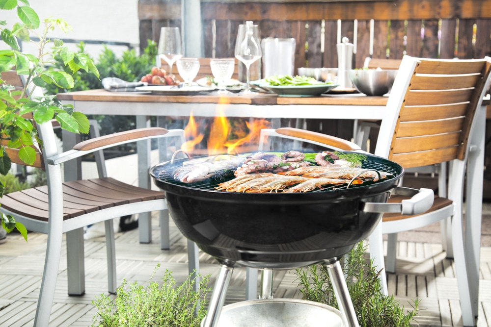 Buiten eten in de zomer - bbq
