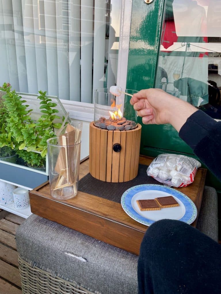 S'mores in de gashaard - s'mores taart