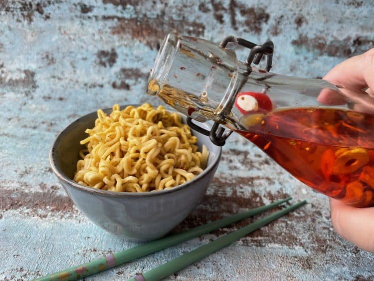 crispy chili olie