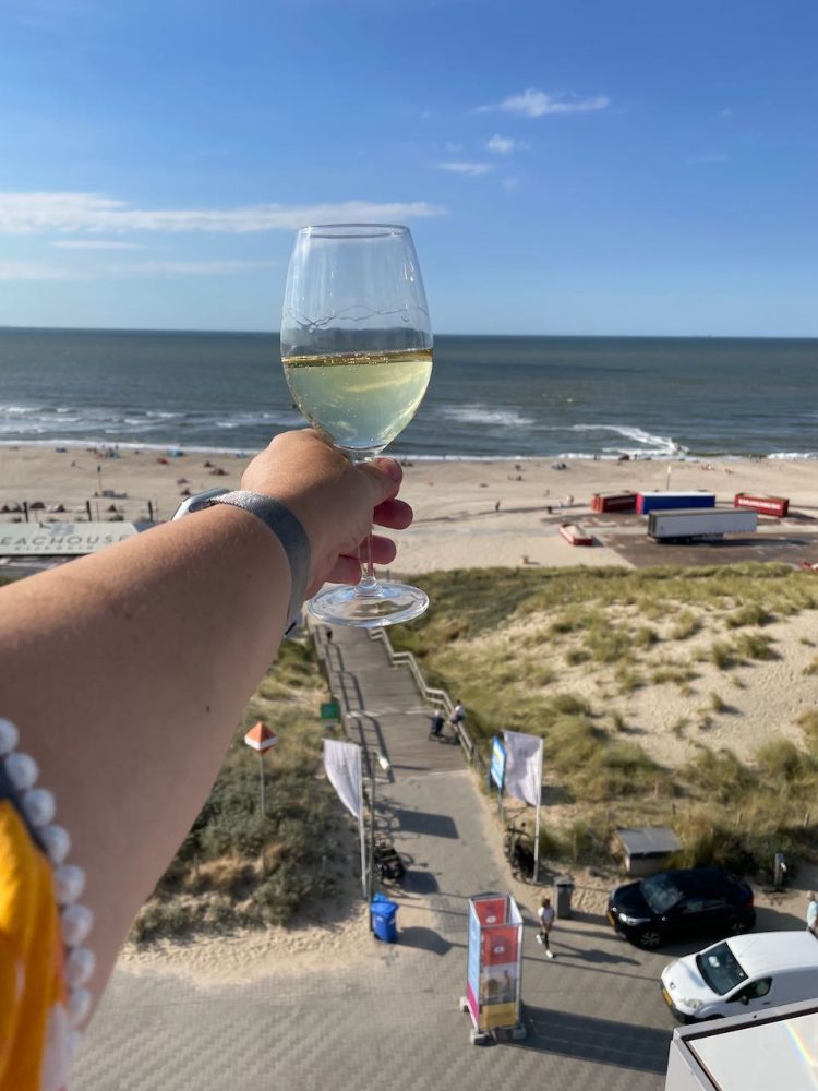 High wine in Kijkduin