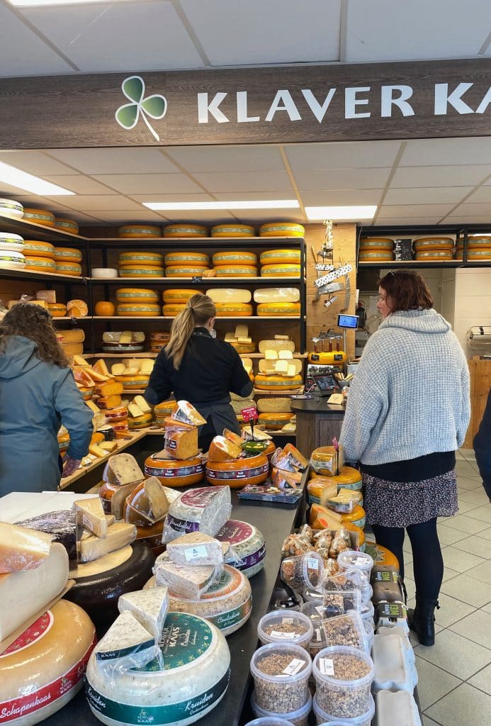 Culinair rondje Hollands Kroon: Klaverkaas kaaswinkel