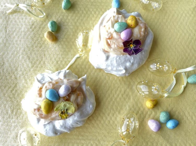 Mini pavlova gebakjes