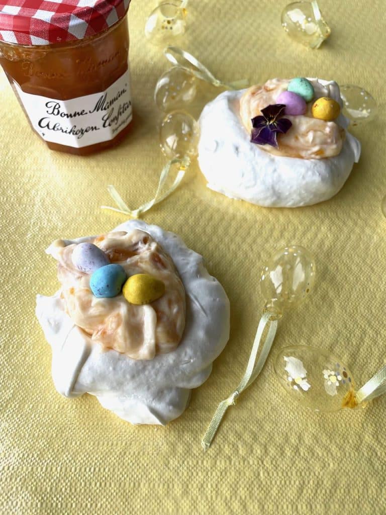 Mini pavlova gebakjes