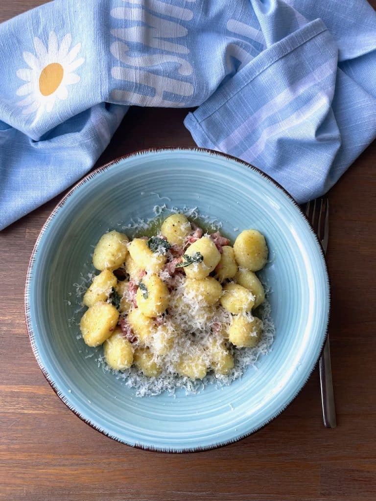 Gnocchi met boter en salie