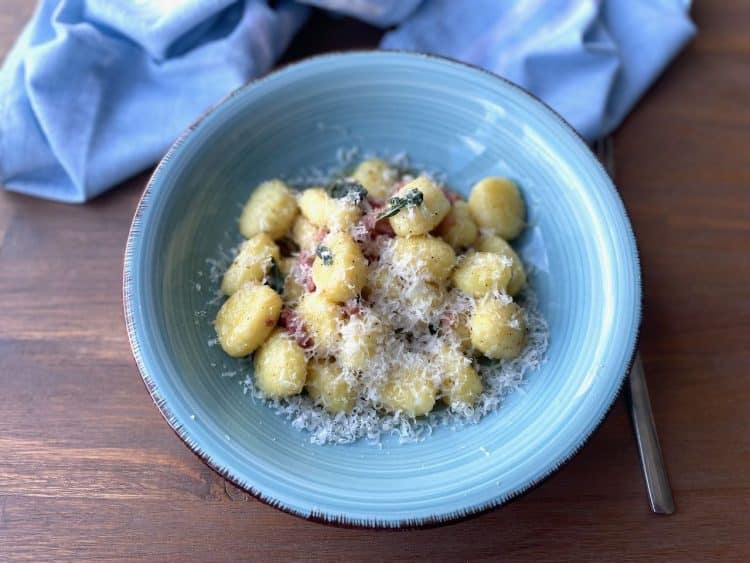 Gnocchi met boter en salie