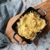 Eenpersoonsmaaltijd prei-aardappel ovenschotel